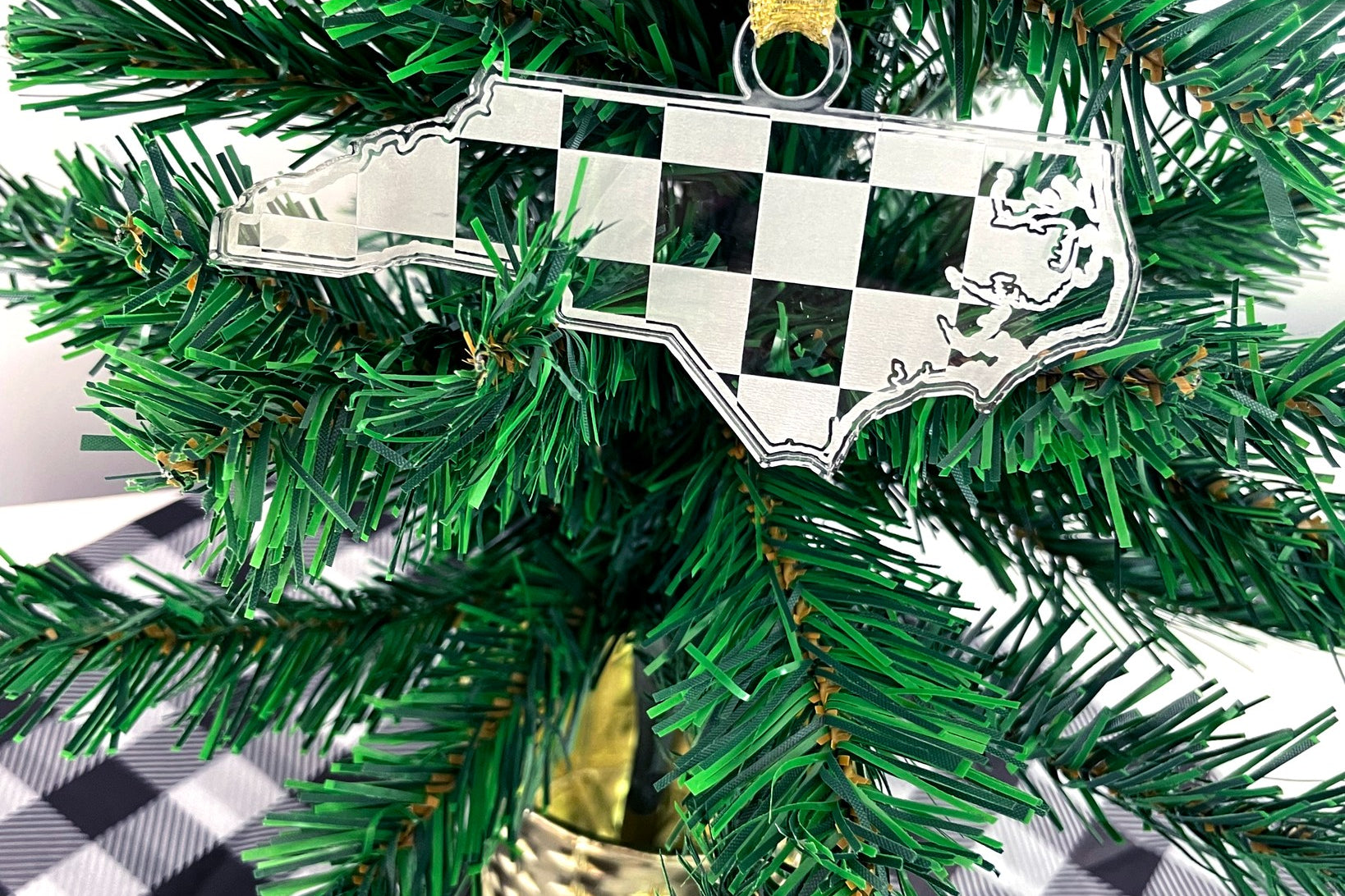 Checkered State Ornament Black Acid Apparel